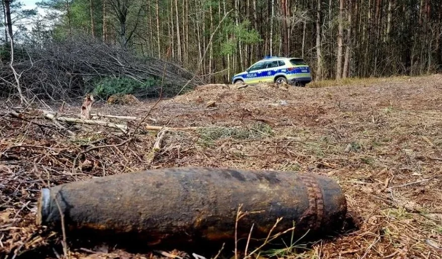 Łodzianin majstrował przy znalezionym niewybuchu. Źle to się dla niego skończyło... - Zdjęcie główne