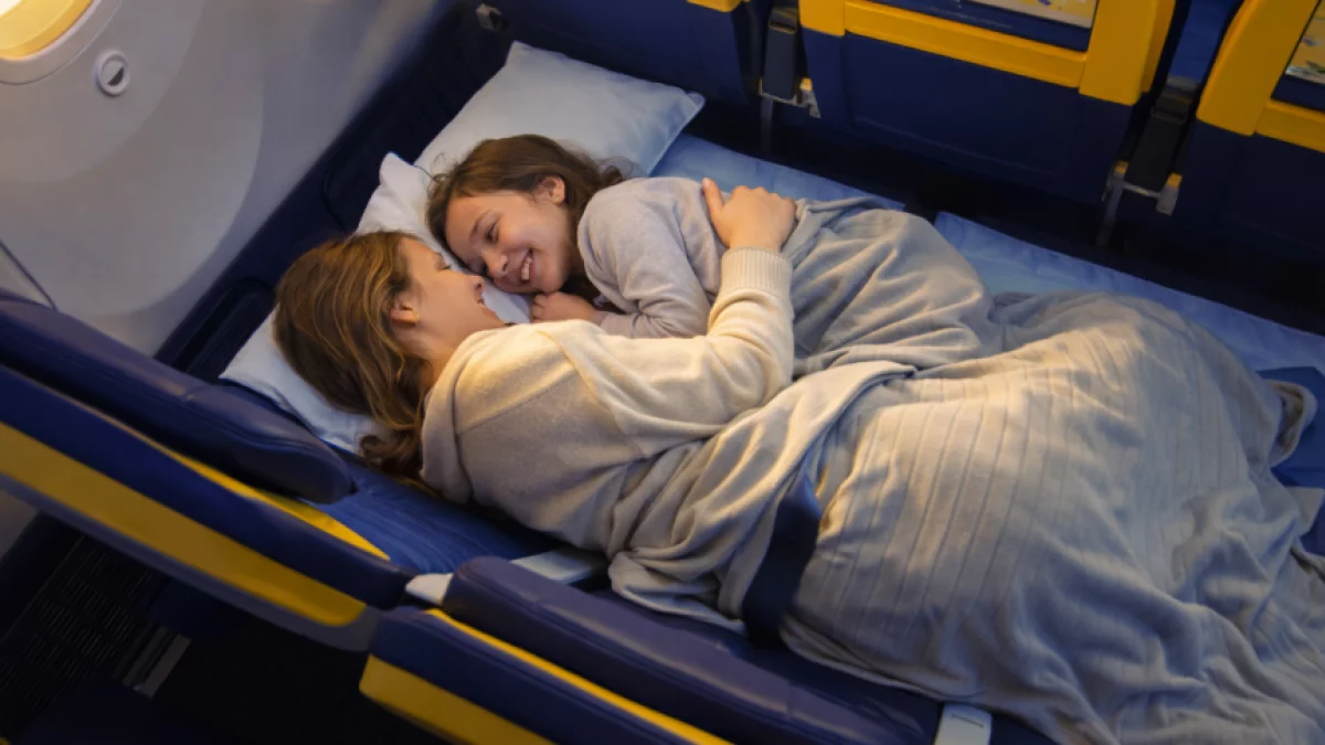 Rewolucja w samolotach. Pasażerowie ekonomiczni dostaną „łóżka”