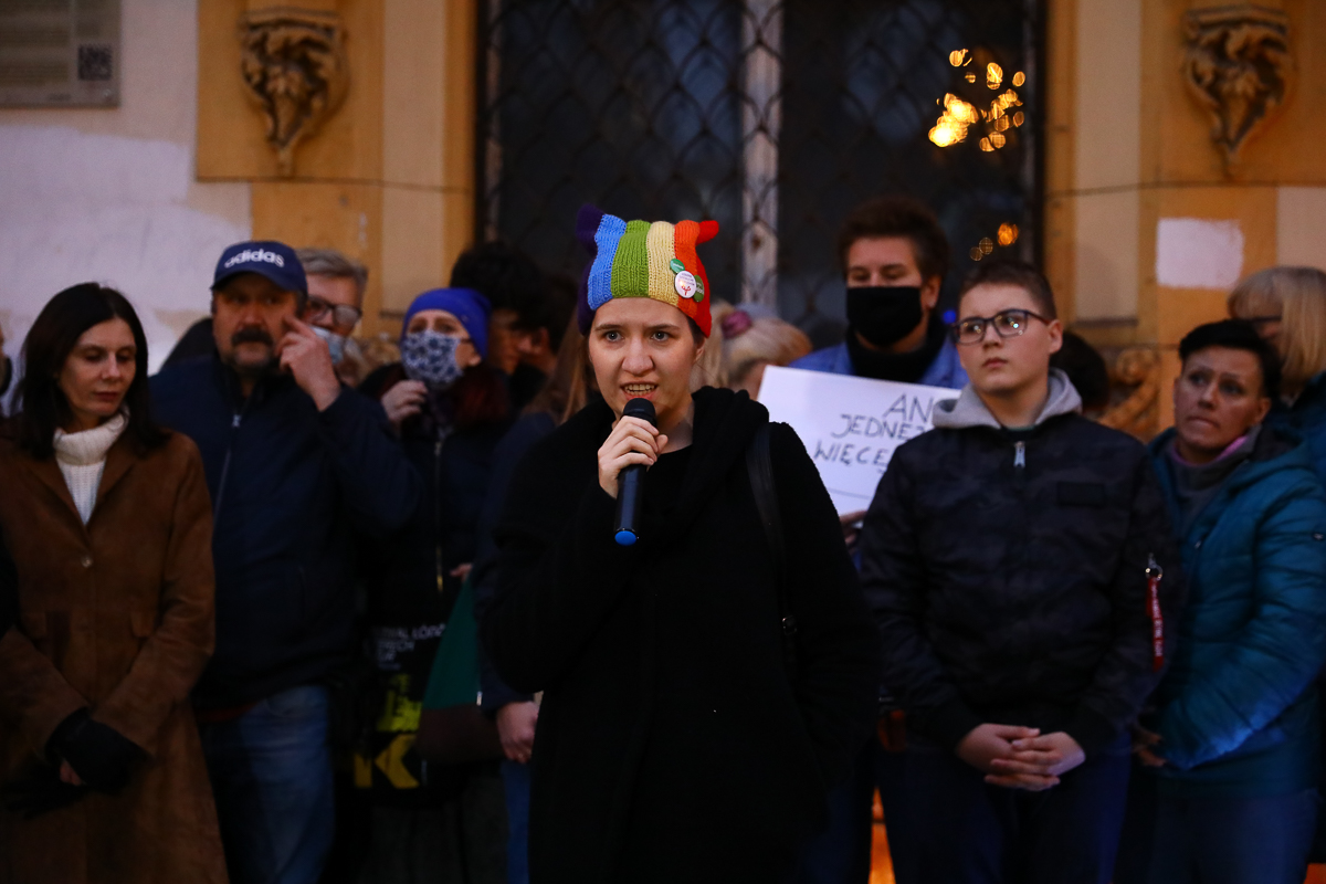 „Ani jednej więcej” - protest na Piotkowskiej w Łodzi