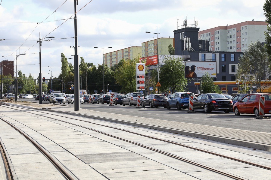 Z sukcesem wielkiego otwarcia Śmigłego Rydza mogą polemizować kierowcy i pasażerowie MPK Łódź