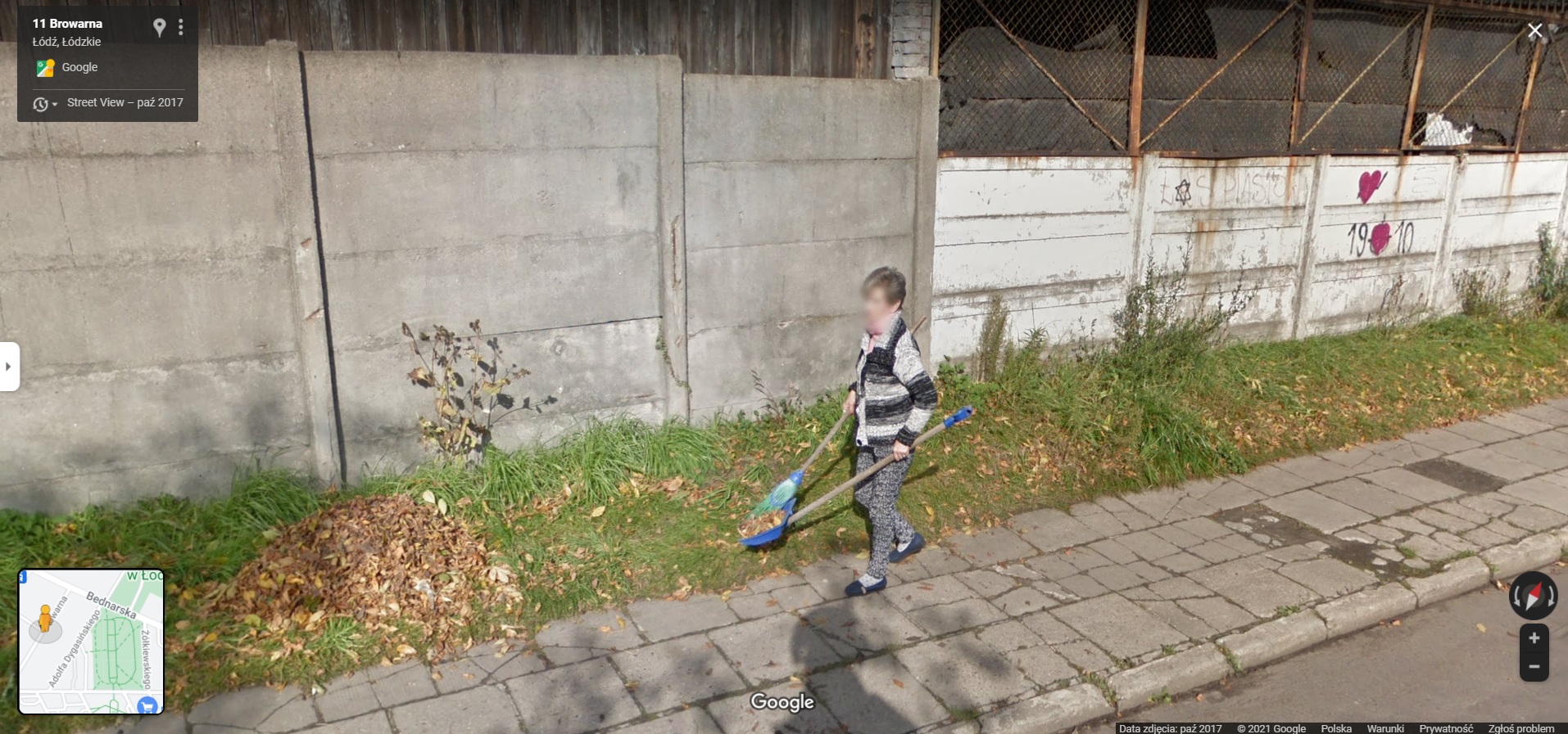 Mieszkańcy Górnej w Łodzi przyłapani przez Google Street View