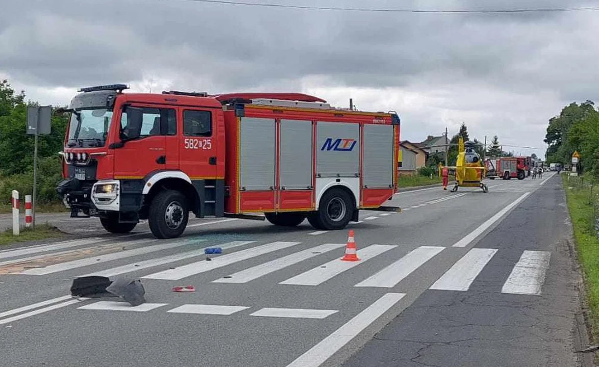 Zderzyły się dwie osobówki. Śmigłowiec LPR w akcji [AKTUALIZACJA] - Zdjęcie główne