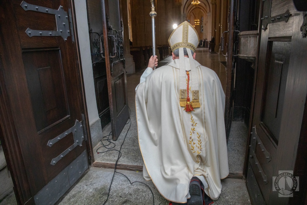 Papież Franciszek: „Wasz Kościół został posłany z Ewangelią do świata, który miał na imię ,,fabryka”. Jubileusz Diecezji Łódzkiej [WIDEO | ZDJĘCIA] - Zdjęcie główne