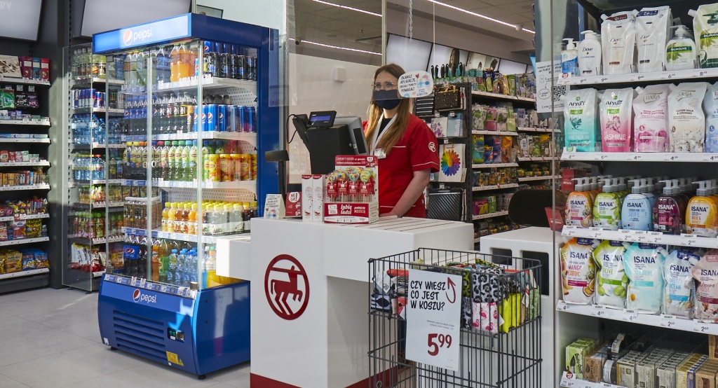 W Łodzi otwarto nową drogerię sieci Rossmann. To już 1500. sklep w Polsce (fot. mat. prasowe Rossmanna)