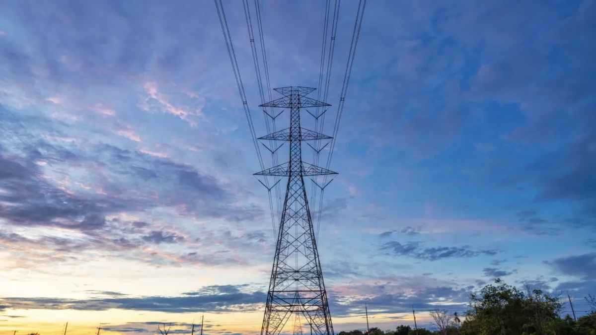 Uwaga na przerwy w dostawie energii w Łódzkiem. Lista ulic i godziny wyłączeń [HARMONOGRAM]