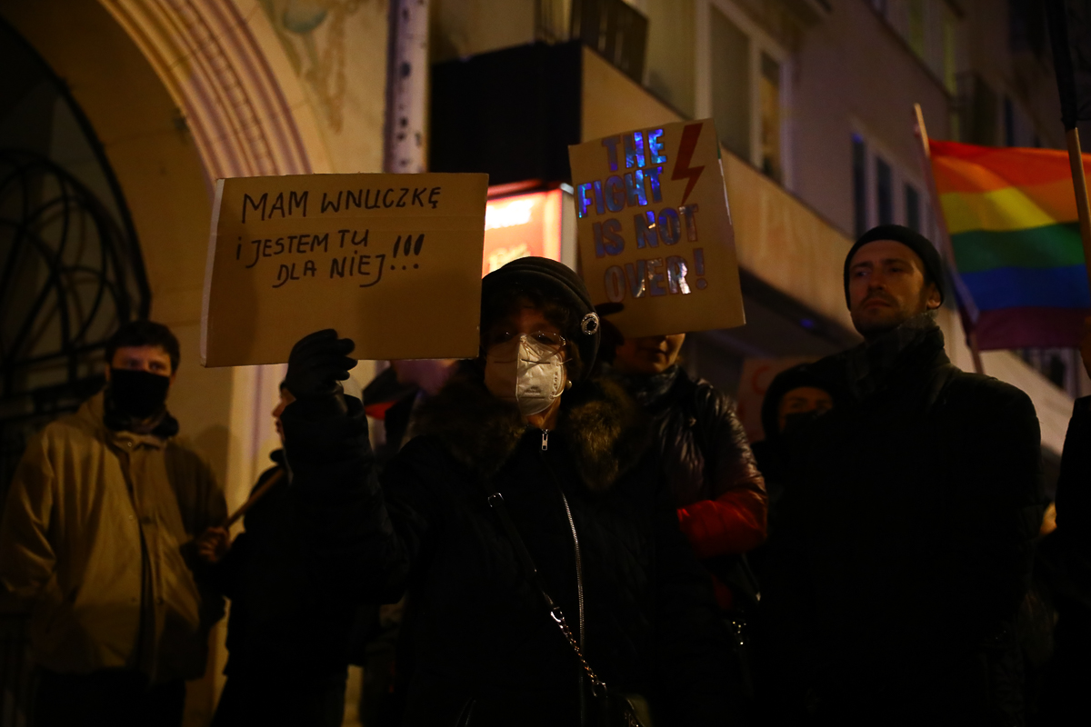 Pikieta pod siedzibą PiS na Piotrkowskiej w Łodzi