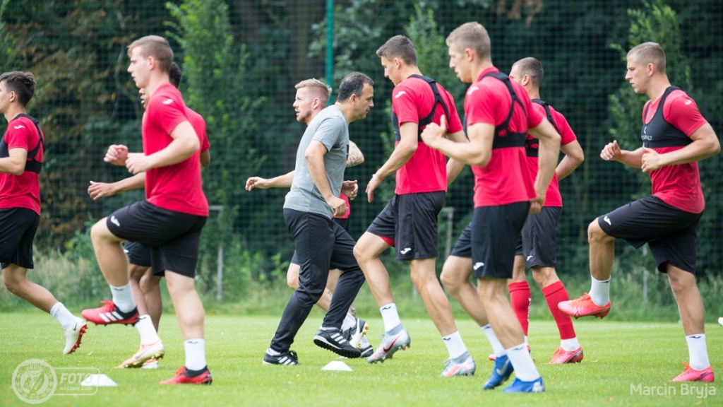 Były zawodnik Widzewa o sytuacji przed derbami: "Można było się tego spodziewać" - Zdjęcie główne