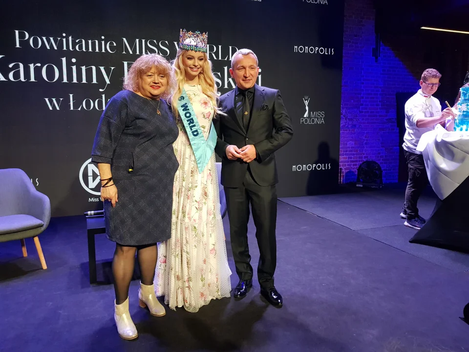 Oficjalne powitanie MISS WORLD 2021 w Łodzi! Karolina Bielawska na scenie Monopolis