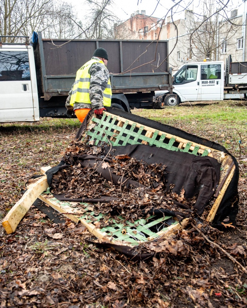 Dzikie wysypiska śmieci w Łodzi to problem, w rozwiązaniu którego magistratowi mogą pomóc sami mieszkańcy Łodzi (fot. UMŁ) |wiadomości łódzkie|Łódź|TuŁódź