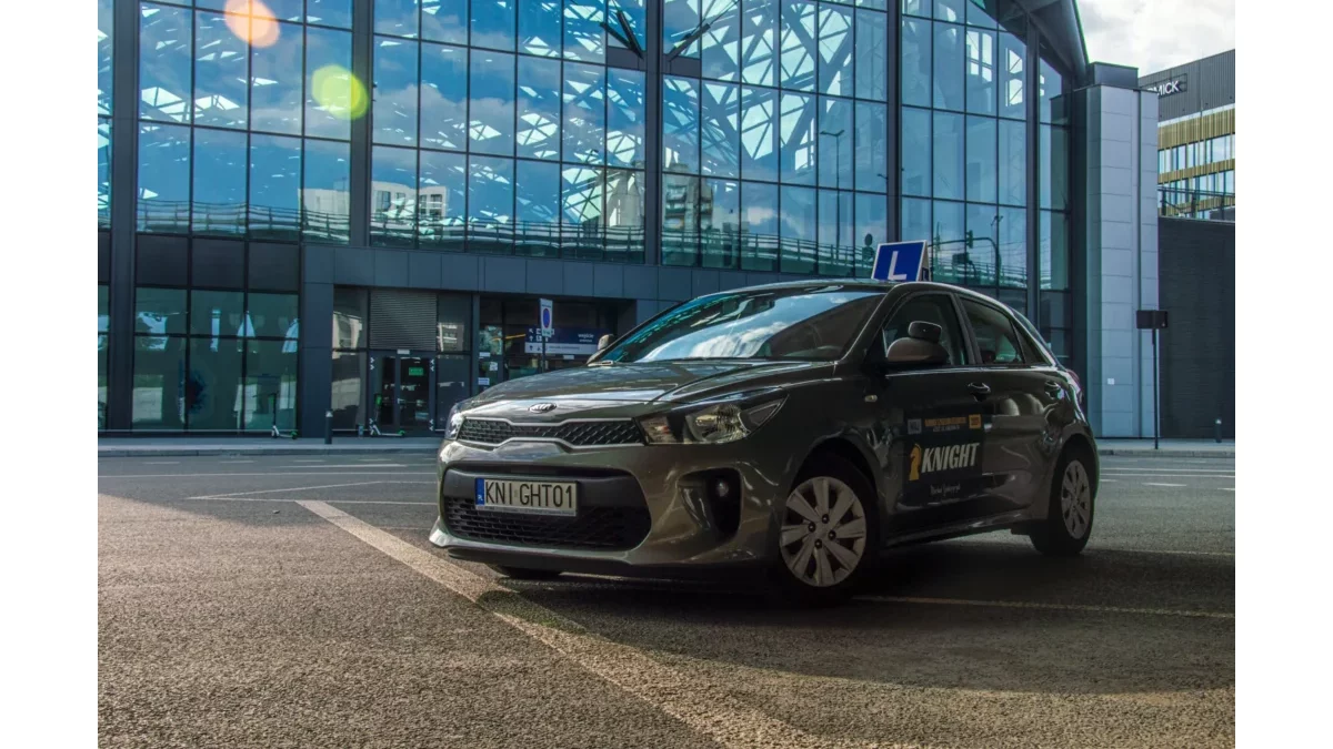 Auto Szkoła Golden – najlepszy start do prawa jazdy w Łodzi - Zdjęcie główne