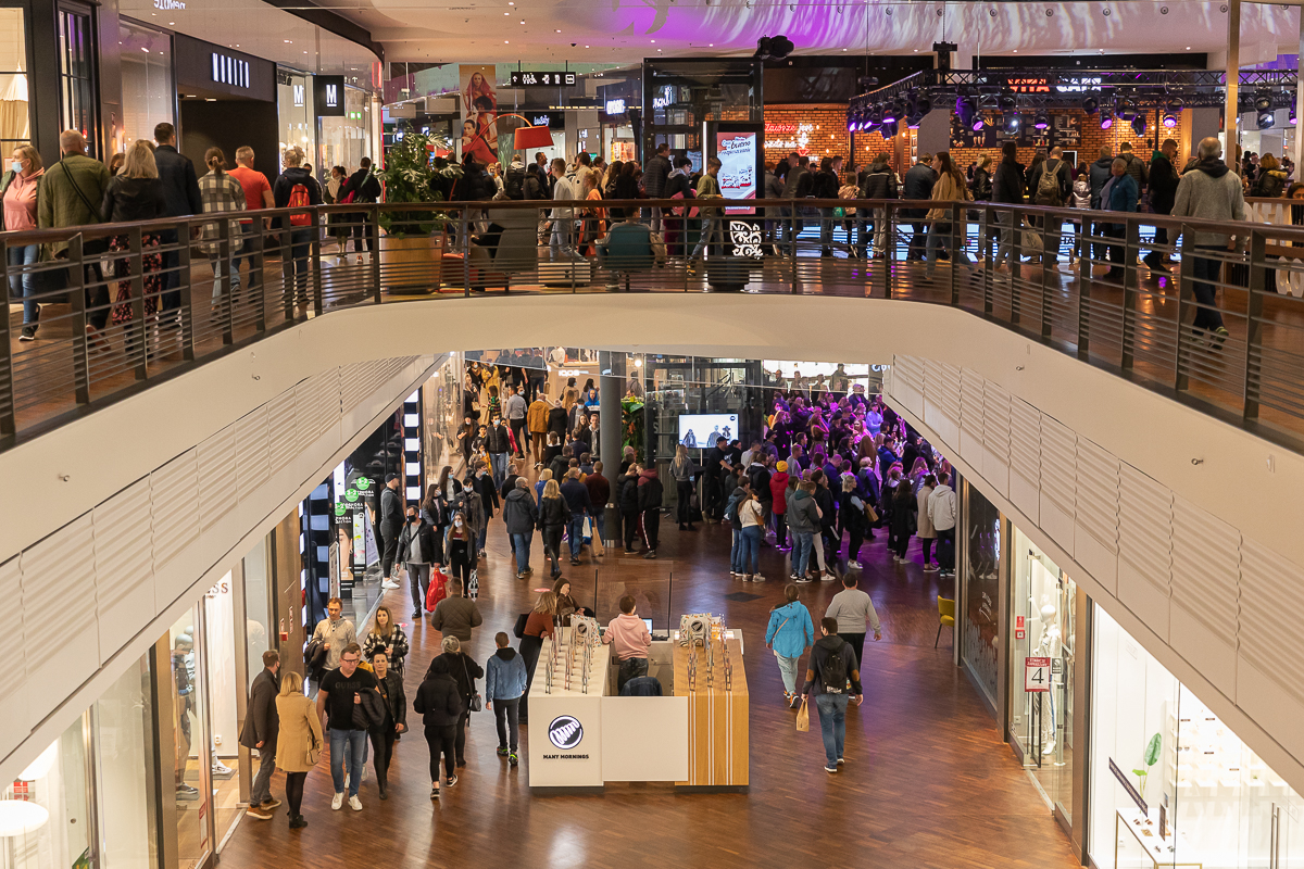 Podczas Nocy Zakupów w Manufakturze centrum handlowe odwiedzili sławni goście. 