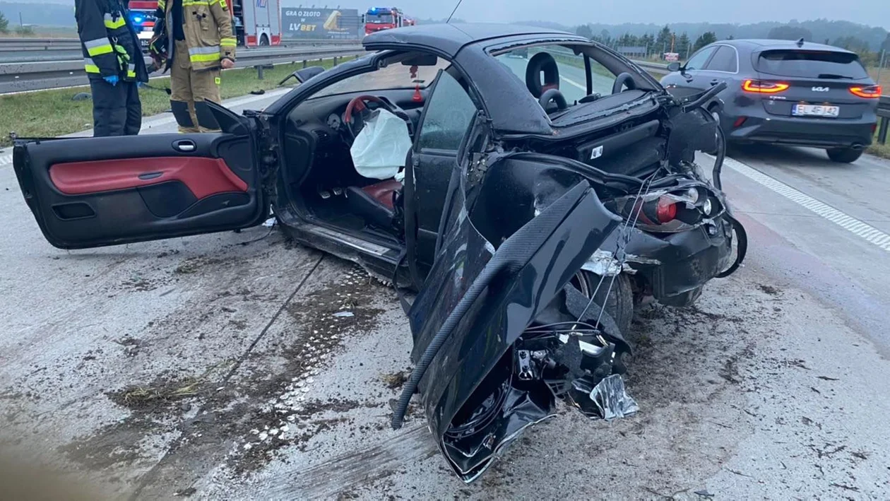 Poważny wypadek na S8 w Łódzkiem. Jedna osoba trafiła do szpitala - Zdjęcie główne