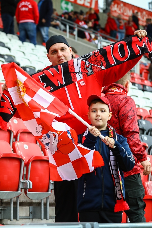 Widzew Łódź zdążył już ugościć swoich fanów. Jak wyglądał pierwszy mecz z udziałem publiczności w tym roku? (Fot. Michał Pietrzak/TuŁódź.pl)