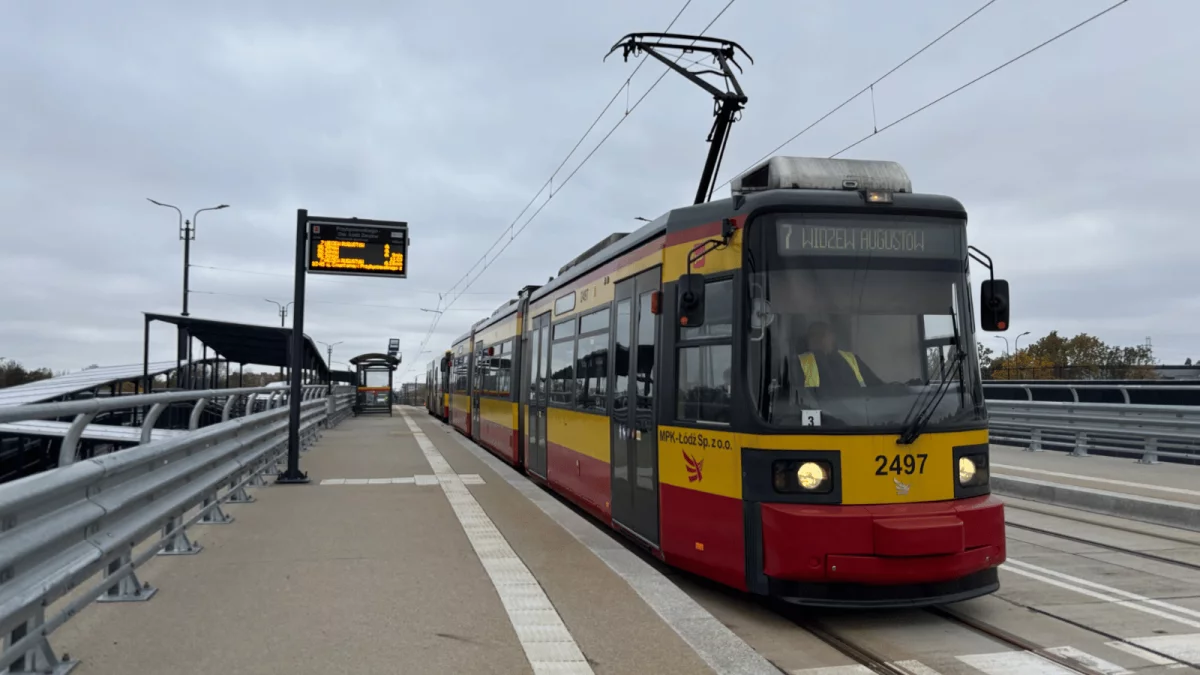 Stało się! Wiaduktami przy ulicy Przybyszewskiego w Łodzi ponownie kursują tramwaje [ZDJĘCIA] - Zdjęcie główne