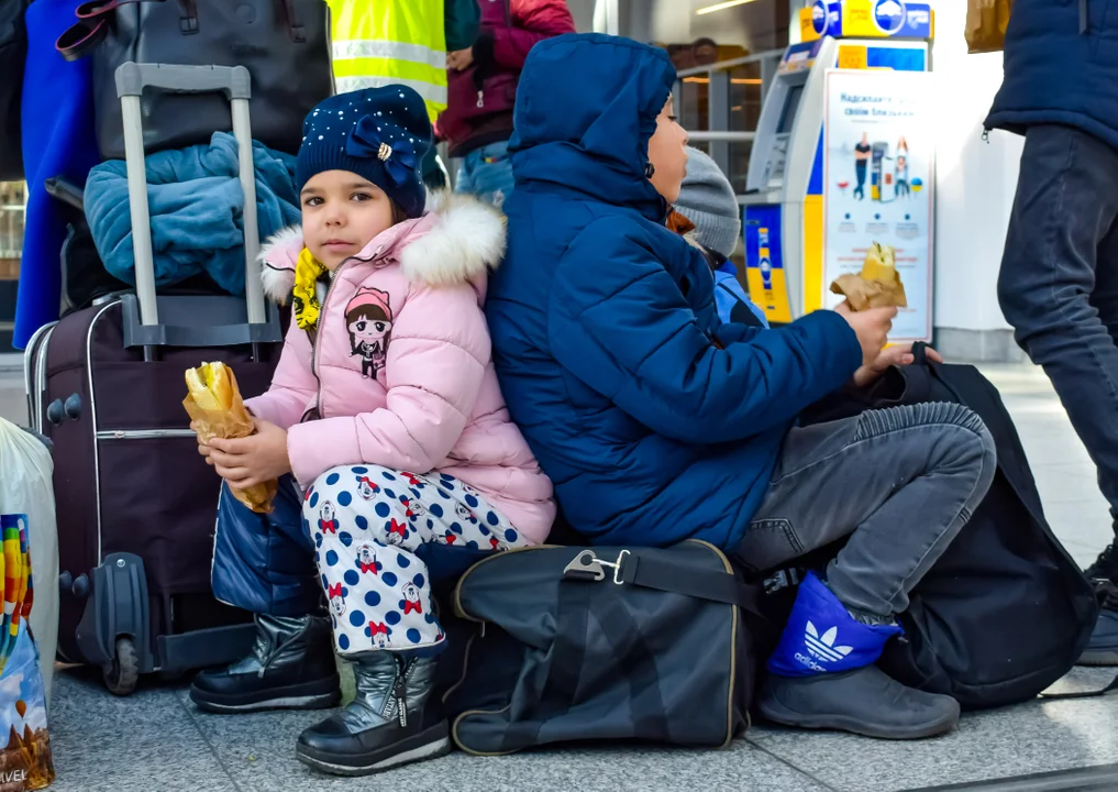 Specjalny pociąg z Przemyśla do Łodzi przyjechał dziś na dworzec Łódź Fabryczna