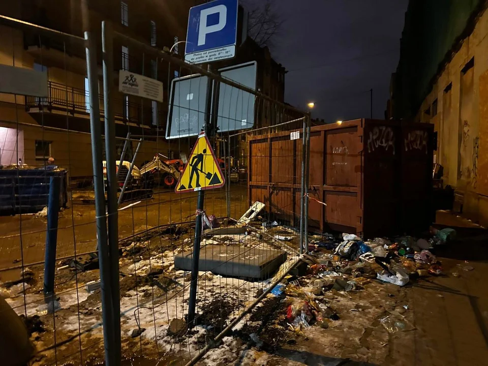 Łódź. Śmieci, szczury, brud, tak wygląda ul. Legionów - Zdjęcie główne