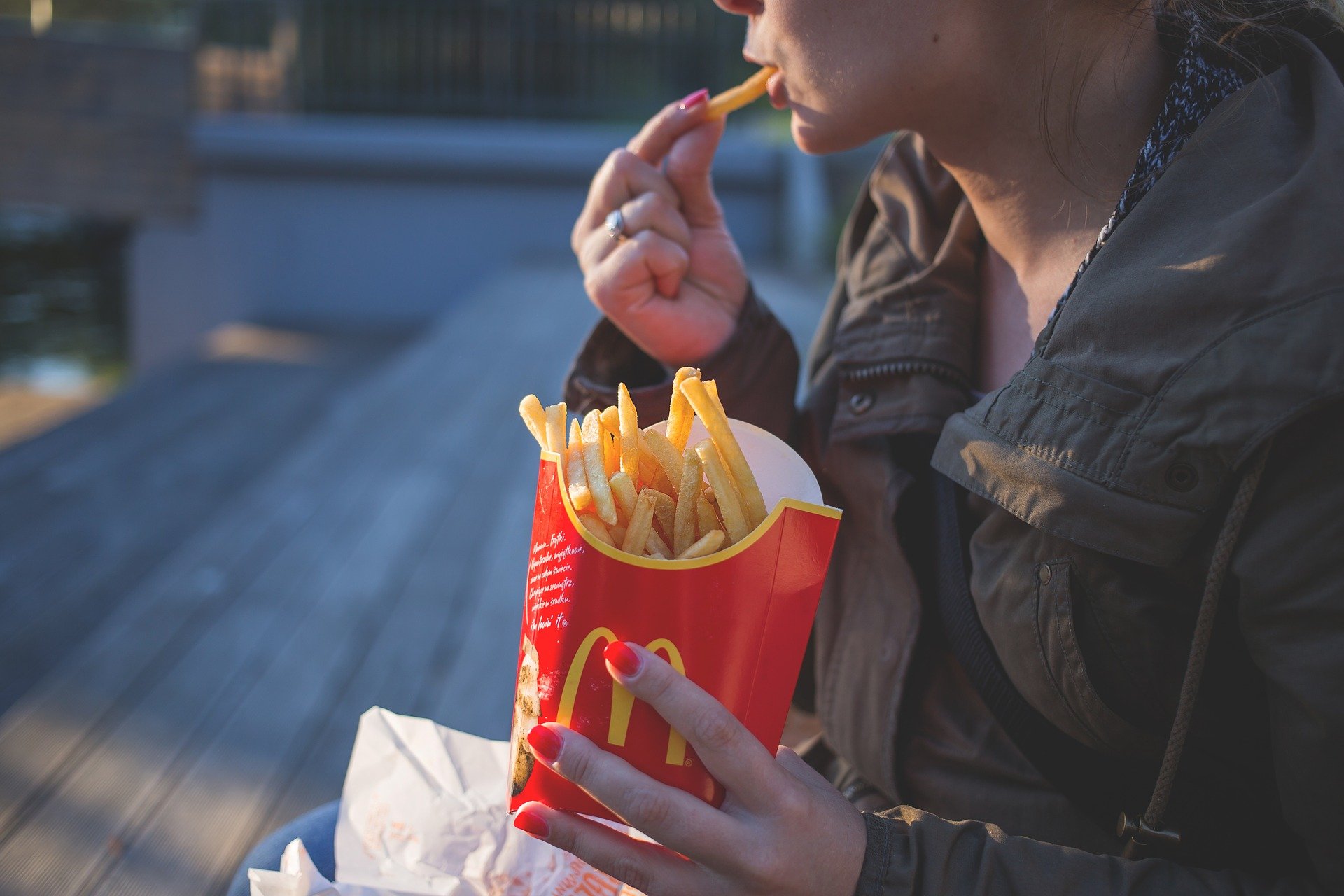 Nowość w McDonald's. Zestaw znanego rapera już dostępny - Zdjęcie główne