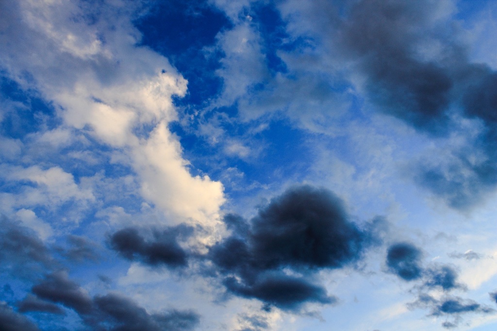 Uwaga. Ostrzeżenie meteo dla województwa łódzkiego - Zdjęcie główne