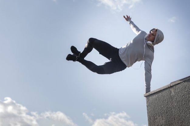 Parkour na łódzkim manhattanie! Zobacz wideo! - Zdjęcie główne