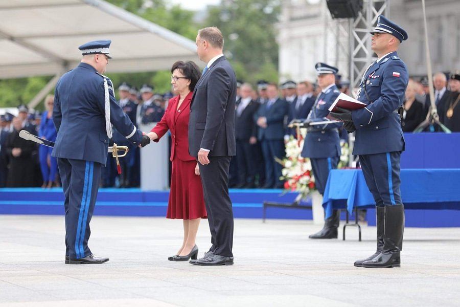 Komendant Wojewódzki Policji w Łodzi mianowany przez Prezydenta RP na stopień  generała - Zdjęcie główne