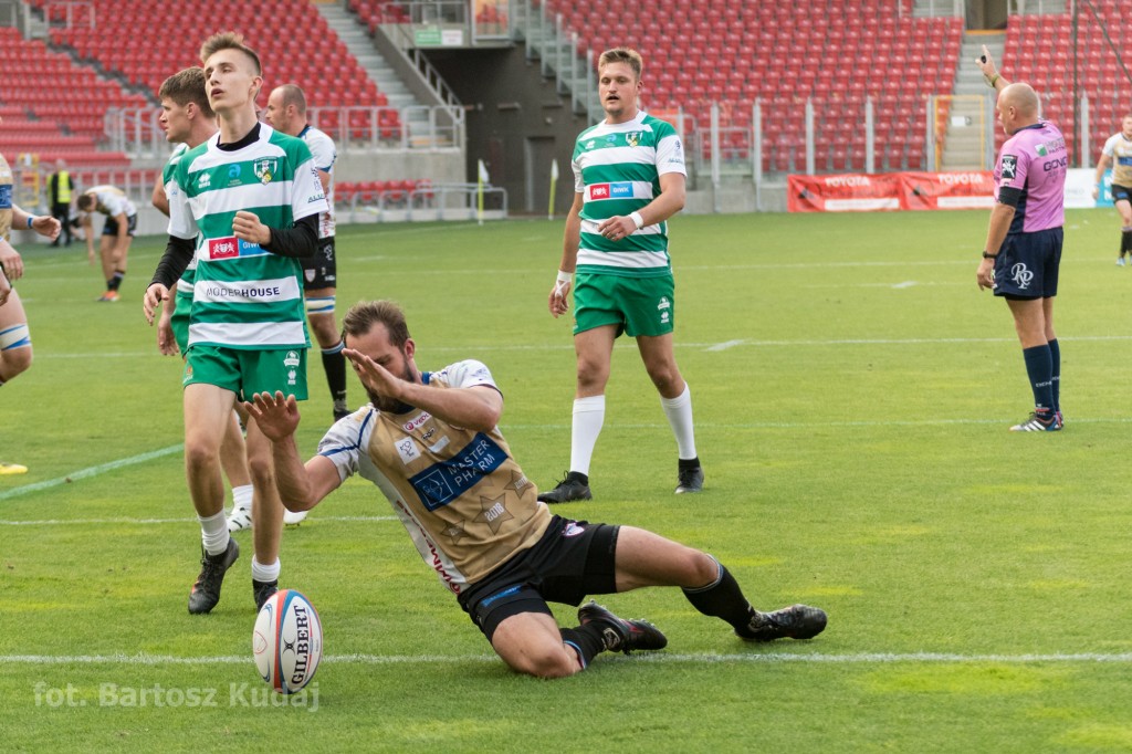 RUGBY: Stolica zdobyta! Łódzccy rugbiści pokonują Skrę Warszawa [RELACJA] - Zdjęcie główne