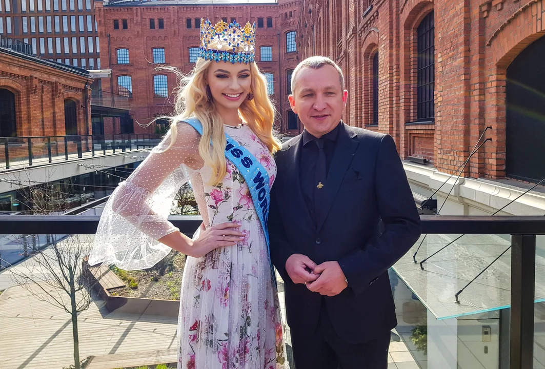 Oficjalne powitanie MISS WORLD 2021 w Łodzi! Karolina Bielawska na scenie Monopolis