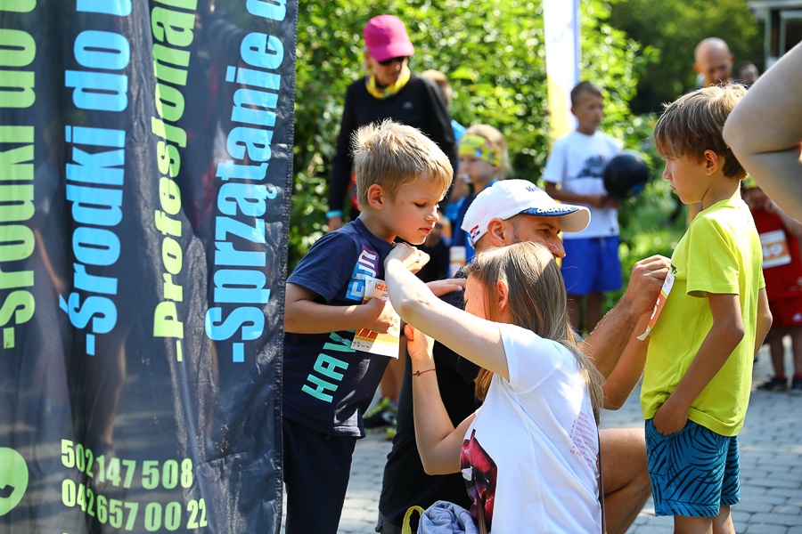 Ice Cream Run Łódź 2021. W Parku na Zdrowiu odbył się jeden z czterech biegów o Koronę Łasucha (fot. Michał Pietrzak - redakcja TuŁódź) |wiadomości łódzkie | Łódź | TuŁódź