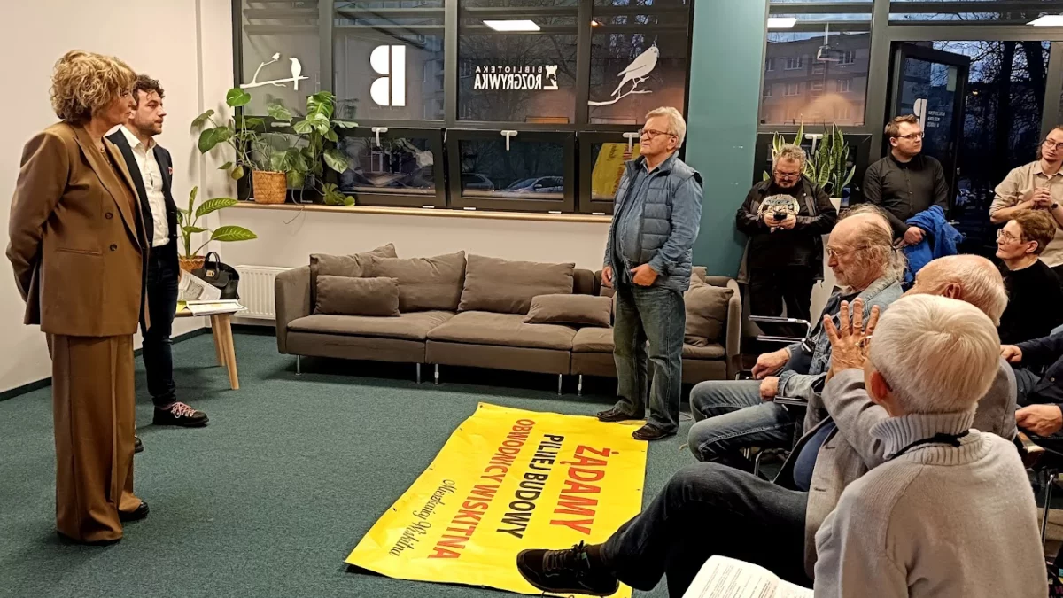 Gorące spotkanie prezydent Zdanowskiej z mieszkańcami Bałut. „Przyjechała cała świta”