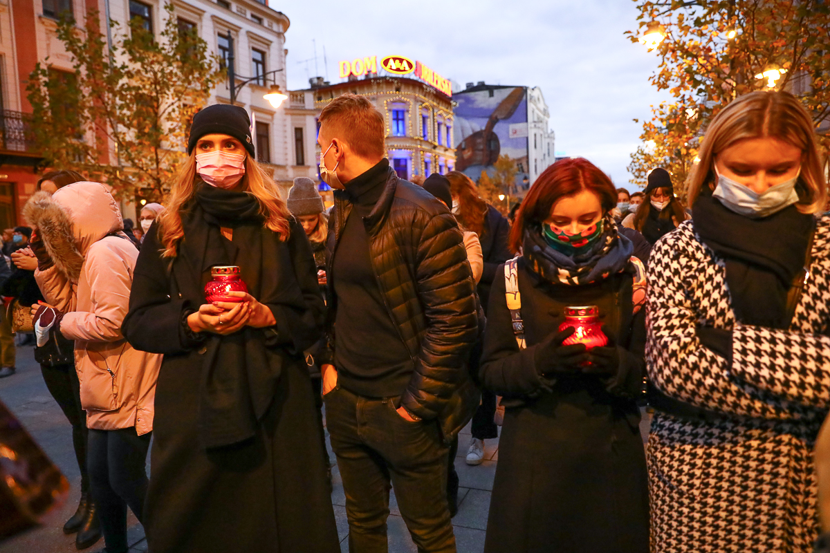 „Ani jednej więcej” - protest na Piotkowskiej w Łodzi
