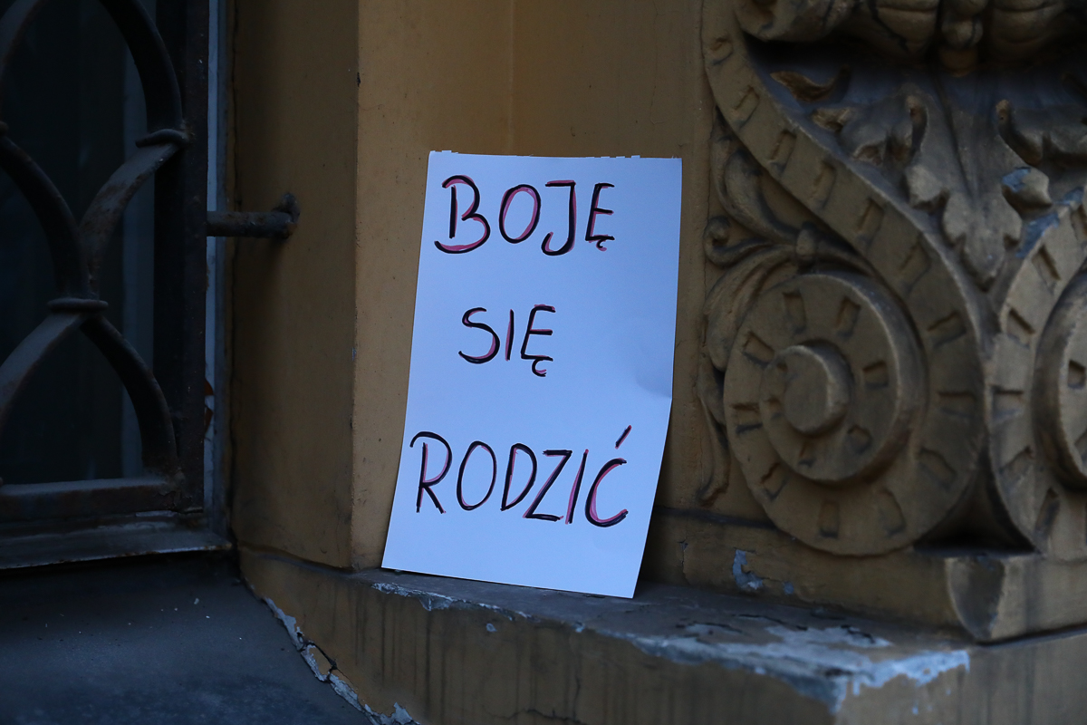 „Ani jednej więcej” - protest na Piotkowskiej w Łodzi