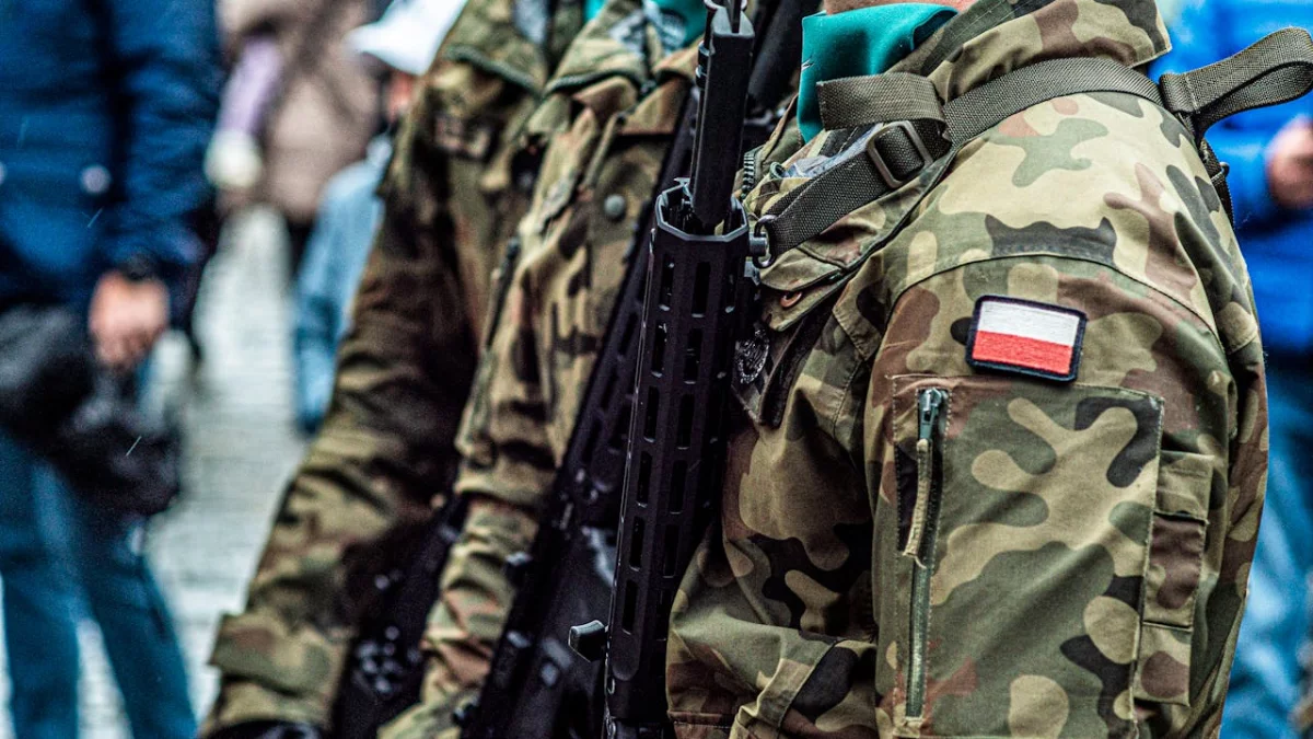 Hangary, duże hale, lokale w centrum. Szukasz przestrzeni na biznes? Sprawdź, co wynajmuje Wojsko Polskie w Łódzkiem