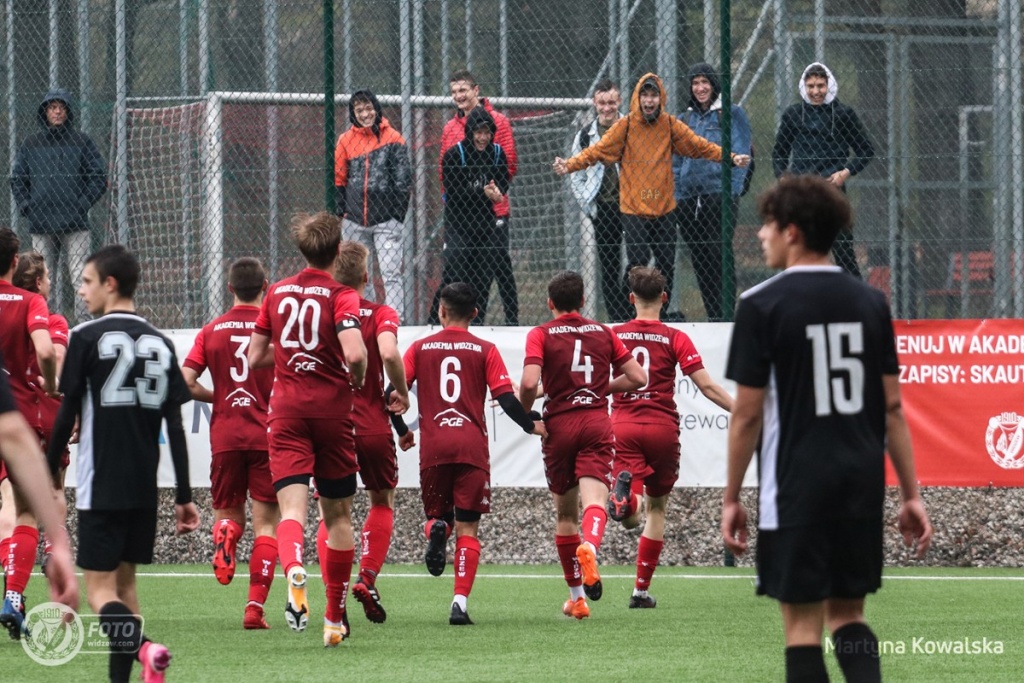 Widzew Łódź wygrywa w derbach Łodzi z ŁKS-em! Seniorzy nie dali rady, ale zrobili to juniorzy młodsi - Zdjęcie główne