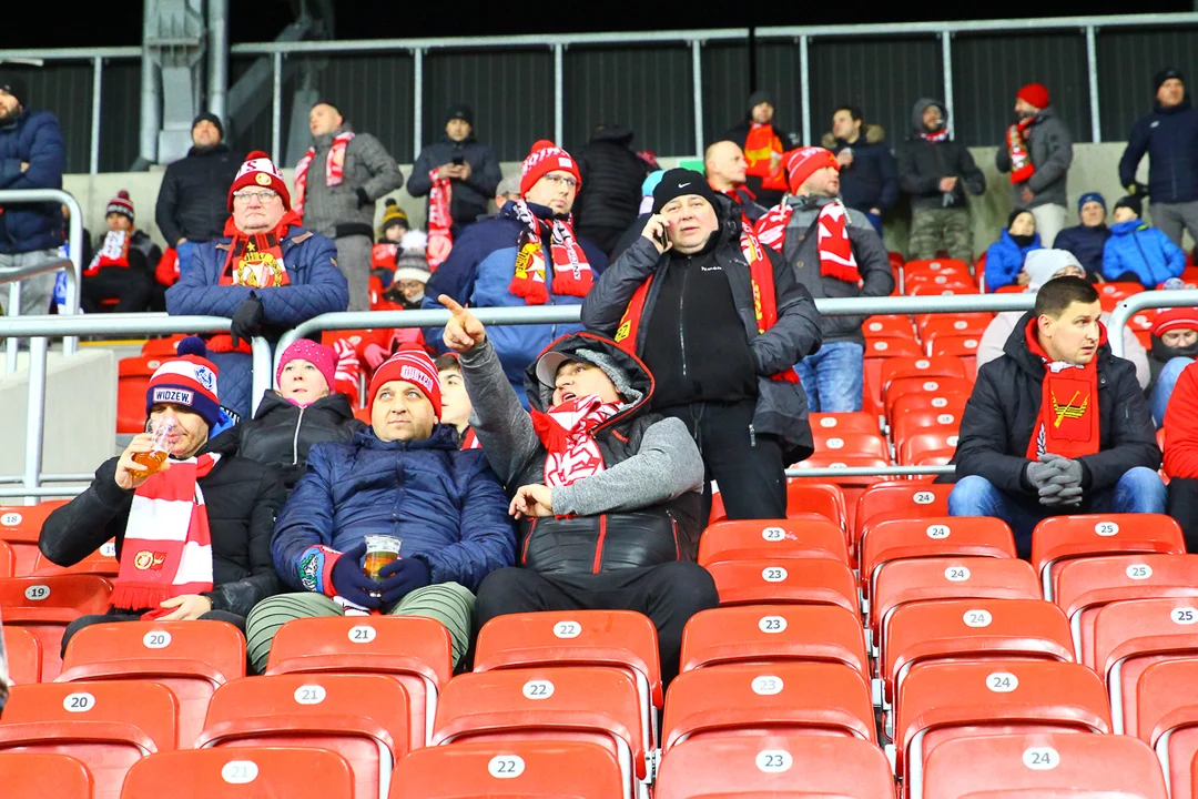 Kibice na meczu Widzew Łódź - Wisła Kraków [2.12.2021]