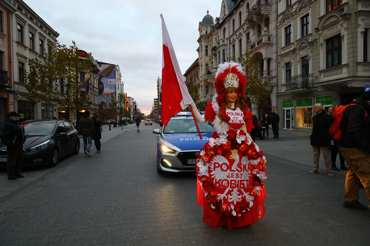 „Ani jednej więcej” - protest na Piotkowskiej w Łodzi