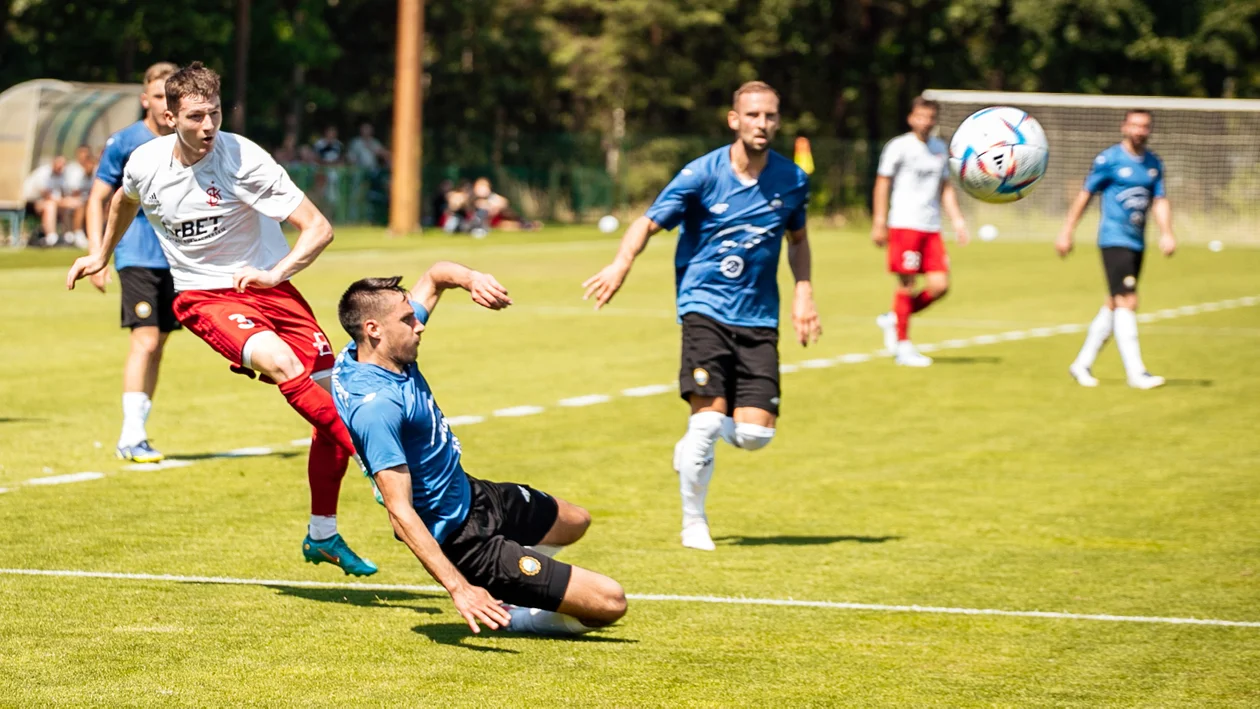 Maciej Wolski strzela, ale ŁKS-owi Łódź. Trzeci sparing na remis - Zdjęcie główne