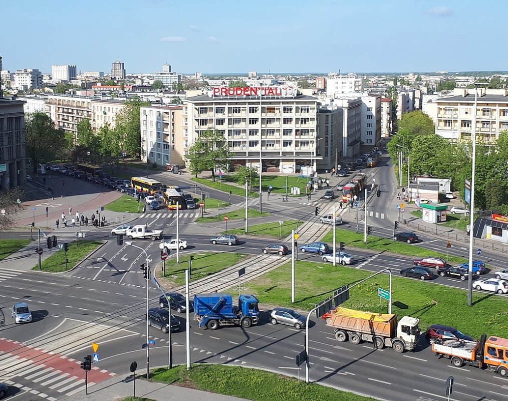 Rondo Solidarności z utrudnieniami drogowymi. Trwa naprawa wodociągu - Zdjęcie główne