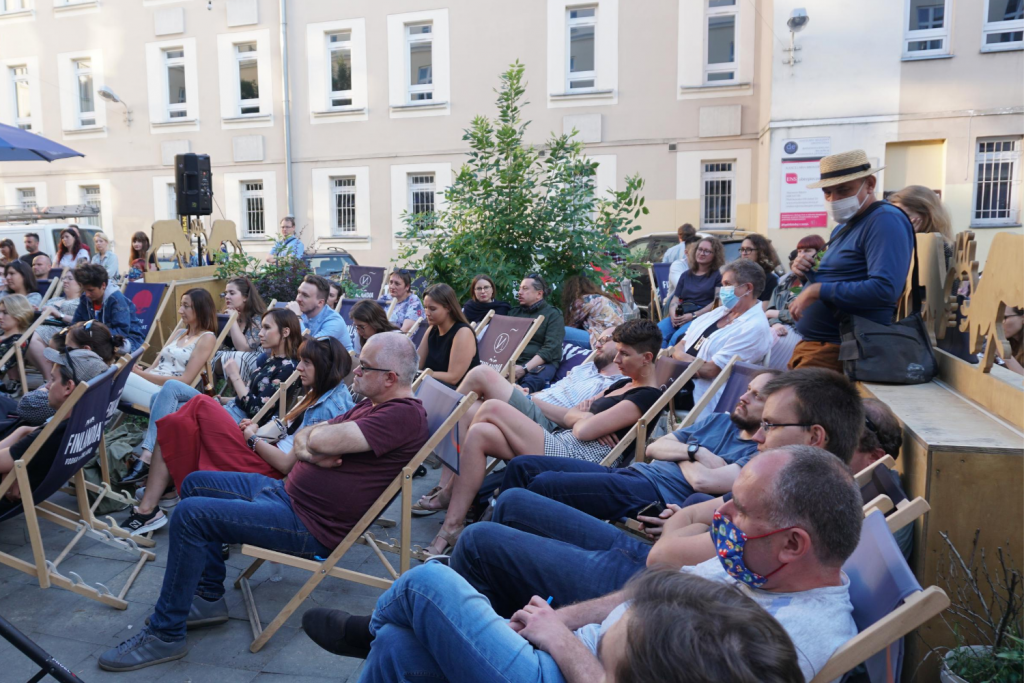 Łódź. Miasto po przejściach na otwarcie Literackiego Lata (fot. Agnieszka Szynk i Zuzanna Szor)| Wydarzenia kulturalne|  Łódź | TuŁódź