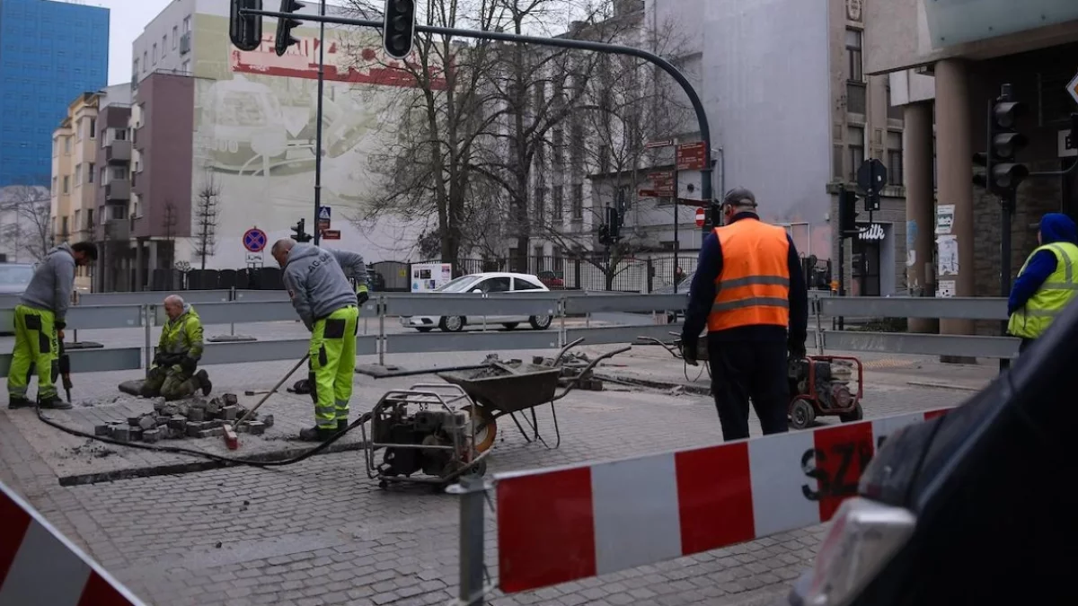 Kolejny etap prac na skrzyżowaniu w centrum Łodzi. Co zmieni się od poniedziałku?