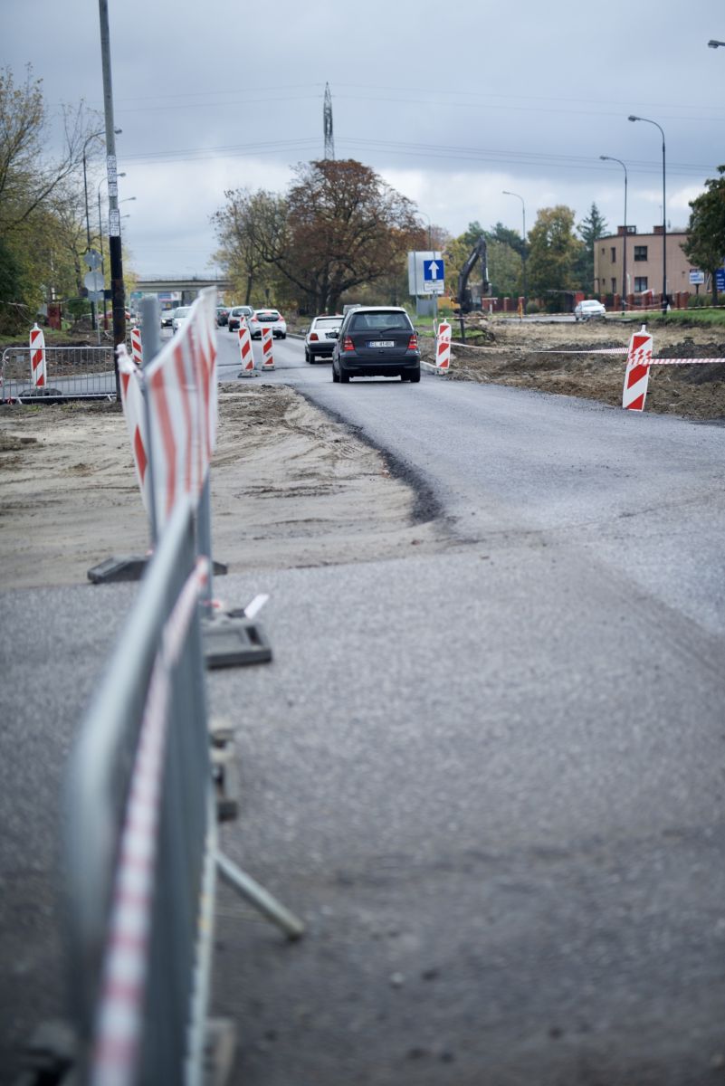 Trwa modernizacja Obywatelskiej w Łodzi. Zakończenie inwestycji zaplanowano na połowę 2022 roku