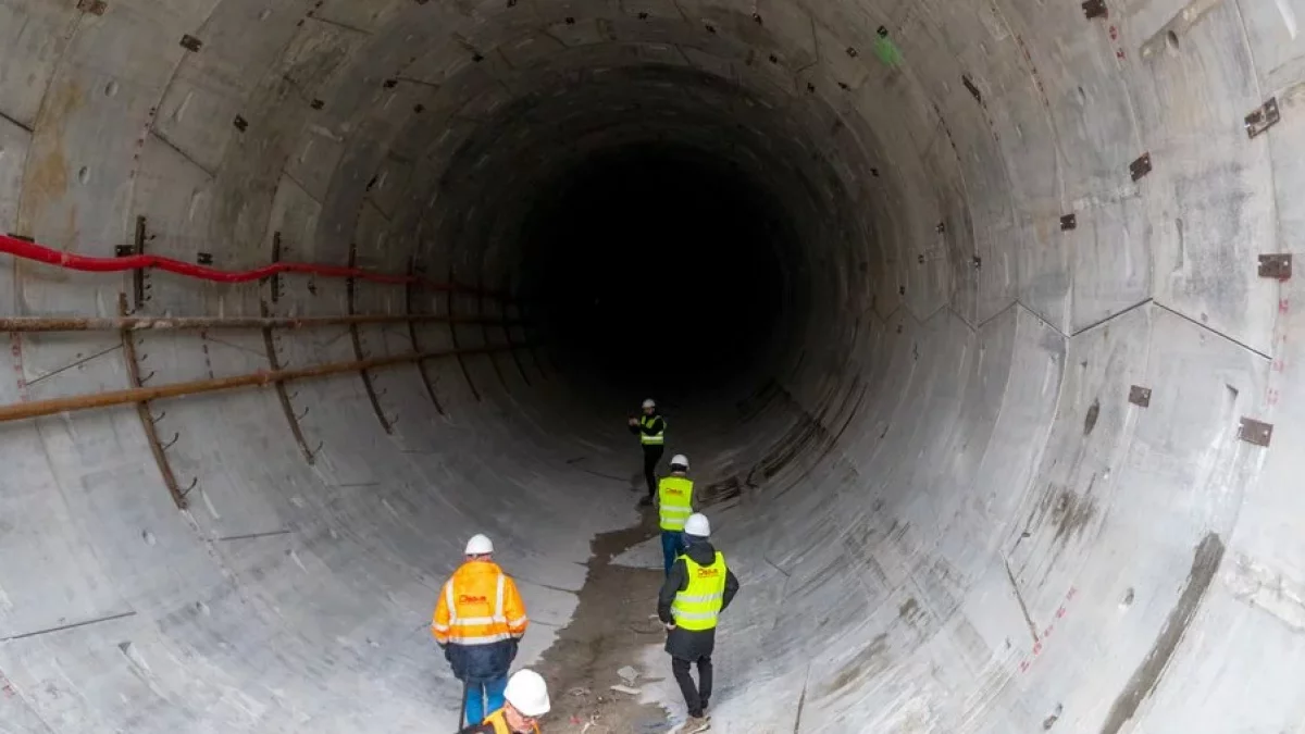 Pojawił się nowy termin zakończenia budowy tunelu kolejowego pod Łodzią. PKP PLK informuje o szczegółach - Zdjęcie główne