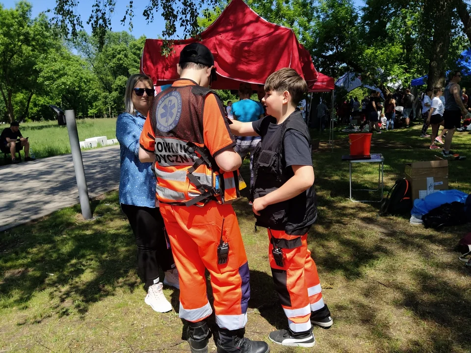 Charytatywny bieg na Zdrowiu! Dzieci i dorośli pobiegli w szczytnym celu [galeria]