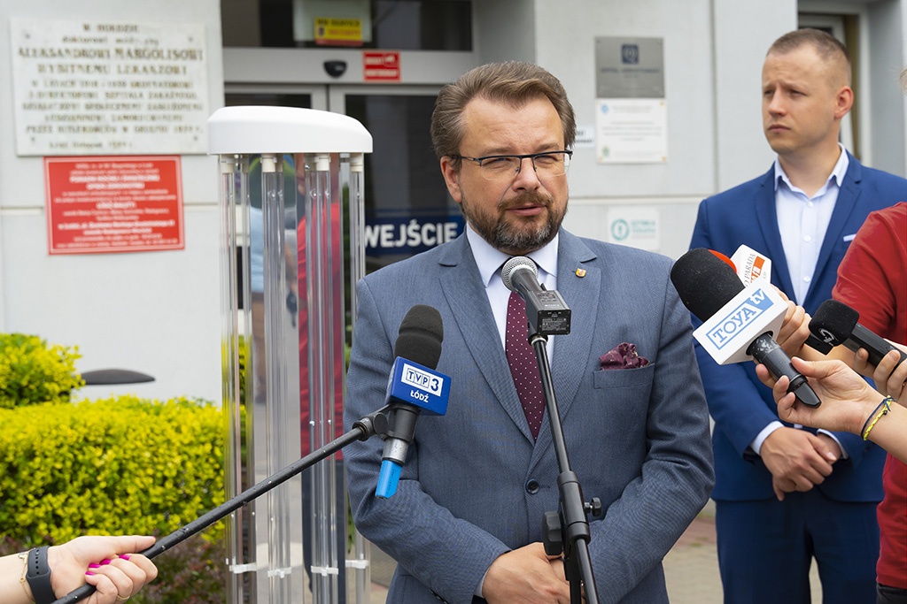 Szpital Biegańskiego w Łodzi. Do placówki trafił nowoczesny sprzęt przeznaczony do dezynfekcji (fot. mat. prasowe) |wiadomości łódzkie | Łódź | TuŁódź