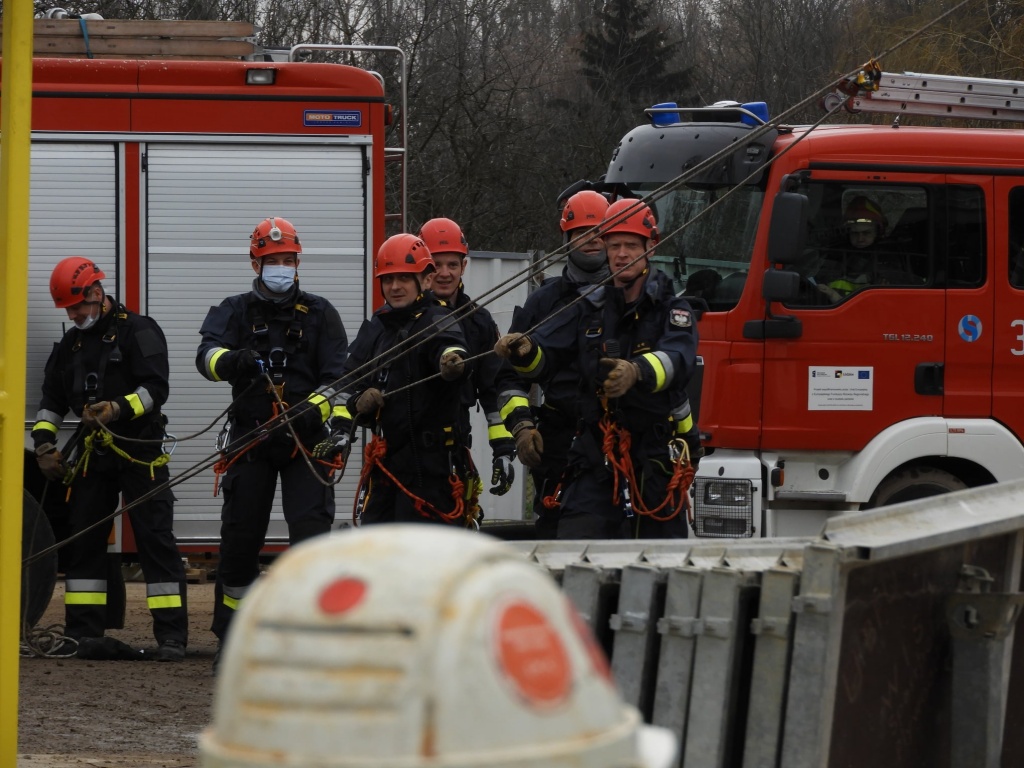 Na terenie budowy Tunelu Średnicowego w Łodzi przez trzy dni odbywały się praktyczne ćwiczenia ratownicze (fot. Komenda Miejska Straży Pożarnej w Łodzi) |wiadomości łódzkie|Łódź|TuŁódź