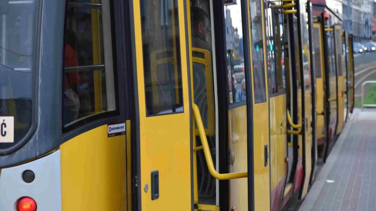 Komunikacyjny chaos w Łodzi. Kilkadziesiąt linii MPK zmieni trasy
