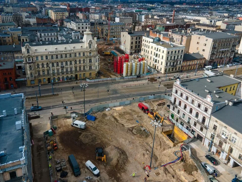 Wciąż trwa budowa "łódzkiego metra". Na jakim jest teraz etapie? - Zdjęcie główne