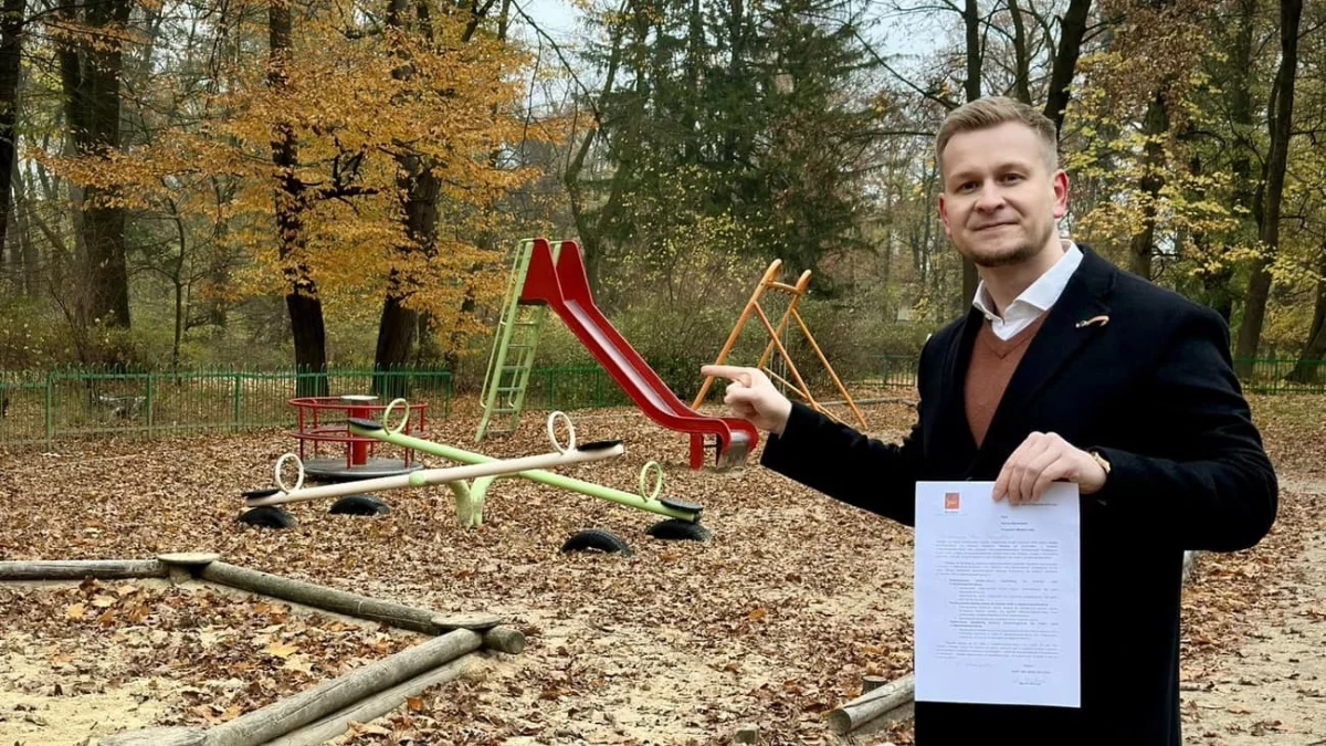 Place zabaw w Łodzi nie są dostępne dla wszystkich dzieci. Radny apeluje o zmiany - Zdjęcie główne