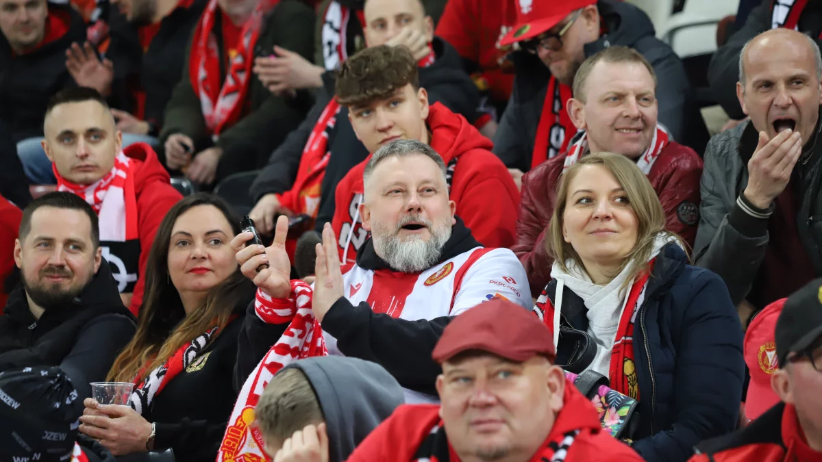 Widzew Łódź vs Jagiellonia Białystok. Byliście na tym meczu? Znajdźcie się na zdjęciach! - Zdjęcie główne