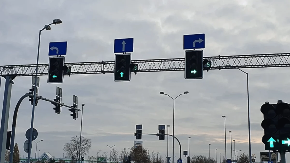 Zarząd Dróg i Transportu w Łodzi komentuje wprowadzenie sekundników. „Czasy się zmieniają” - Zdjęcie główne