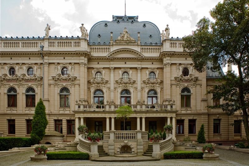 Sierpień w Muzeum Miasta Łodzi - Zdjęcie główne