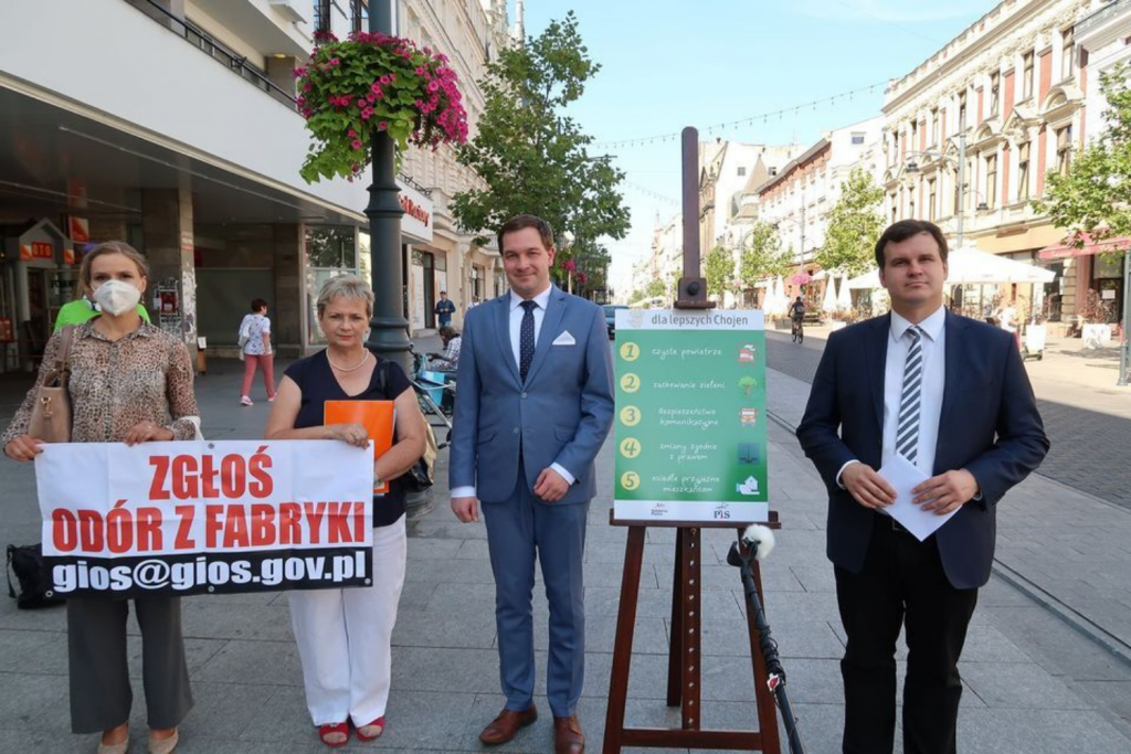 „Piątka dla lepszych Chojen” od Zjednoczonej Prawicy i kolejny protest w sprawie rozbudowy fabryki - Zdjęcie główne